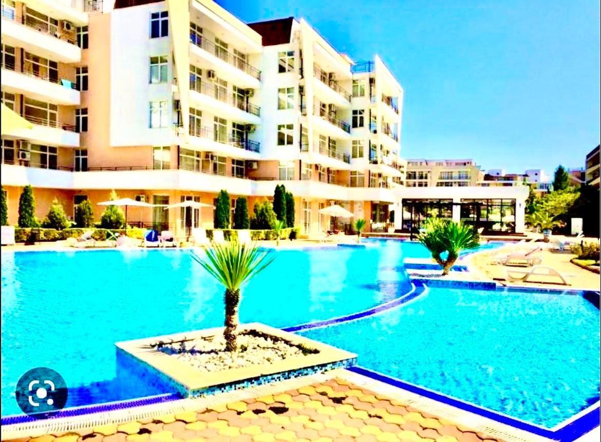 Grand Kamelia Holiday Complex Sunny Beach Exterior photo